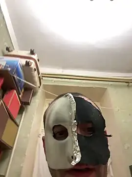 Ariel Ari online show from 02-16-25, 03:58