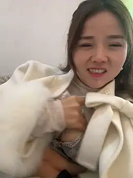 Efangfang online show from 02-02-25, 06:04