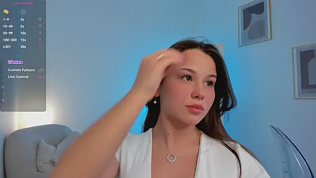 EmiliaDreams online show from 02-13-25, 04:39