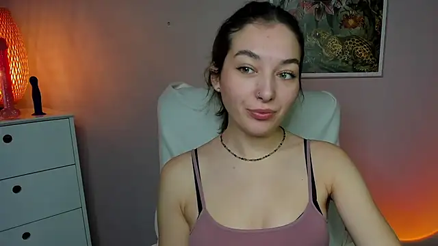 Snapshot of Meagn_Extasy chatting on 10-23-25, 06:45 Meagn Extasy online show from 10-23-25, 06:45