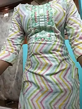 Snapshot of Angel-life chatting on 02-16-25, 07:04 Angel-life online show from 02-16-25, 07:04