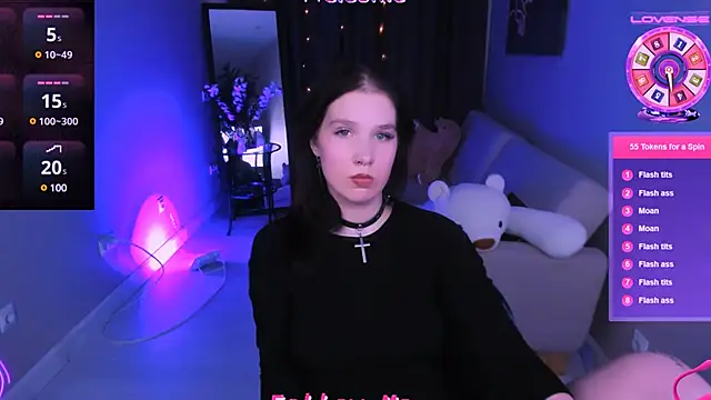 Snapshot of Lia_xxGirl chatting on 12-15-24, 09:35 Lia xxGirl online show from 12-15-24, 09:35