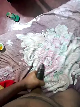 Snapshot of zakly69 chatting on 01-22-25, 11:01 zakly69 online show from 01-22-25, 11:01