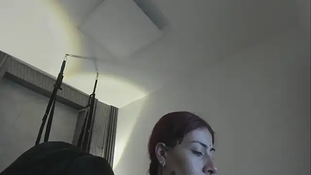 selene red  online show from 01-09-26, 01:58