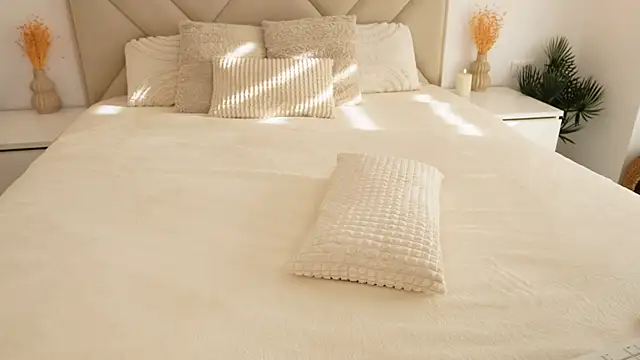 Snapshot of funny_to_see_you_here chatting on 11-26-25, 11:22 funny to see you here online show from 11-26-25, 11:22