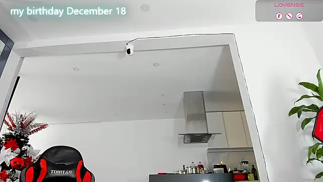 Snapshot of daikokuten_ chatting on 12-15-24, 05:20 daikokuten online show from 12-15-24, 05:20