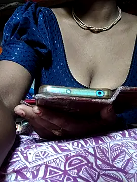 DARK WINE  online show from 09-19-25, 06:37