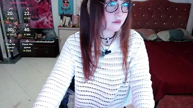 Avril2001 online show from 12-19-25, 04:30