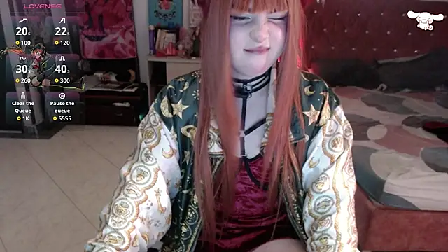 Snapshot of Avril2001 chatting on 05-29-26, 06:44 Avril2001 online show from 05-29-26, 06:44