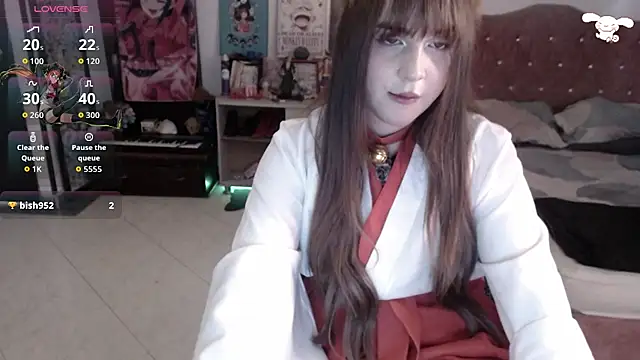 Snapshot of Avril2001 chatting on 07-04-26, 10:05 Avril2001 online show from 07-04-26, 10:05