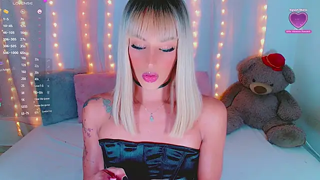 AlanaBekeer online show from 10-24-25, 11:12