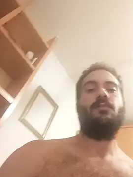 Snapshot of skrigul12 chatting on 11-01-25, 03:41 skrigul12 online show from 11-01-25, 03:41