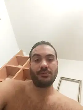 Snapshot of skrigul12 chatting on 12-01-25, 02:49 skrigul12 online show from 12-01-25, 02:49