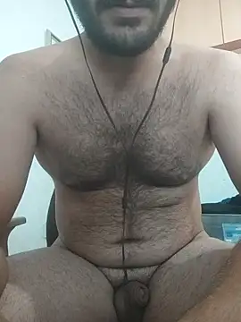 skrigul12 online show from 04-26-26, 03:32