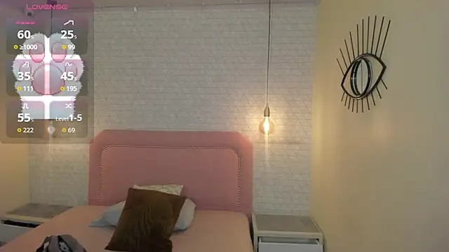 Kittytimberlake online show from 03-27-26, 01:33