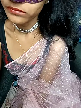 Snapshot of REVA_DARLING chatting on 02-15-25, 04:36 REVA DARLING online show from 02-15-25, 04:36