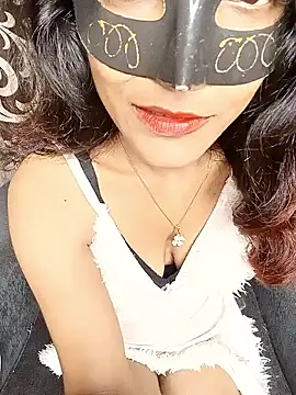 Snapshot of REVA_DARLING chatting on 09-27-25, 03:55 REVA DARLING online show from 09-27-25, 03:55