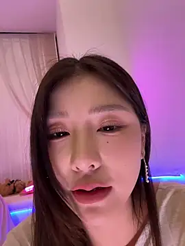 Momoever123456 online show from 03-11-26, 02:56