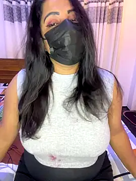 NOORA-GIRL online show from 12-21-25, 11:56