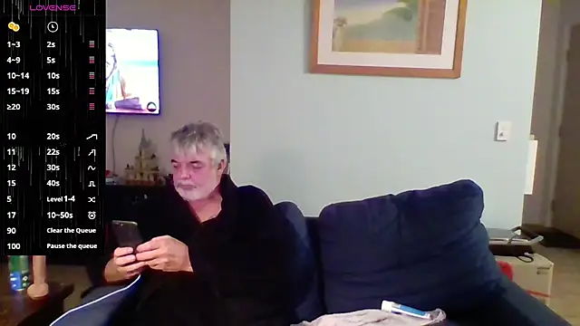 Skoona73 online show from 04-21-26, 02:23
