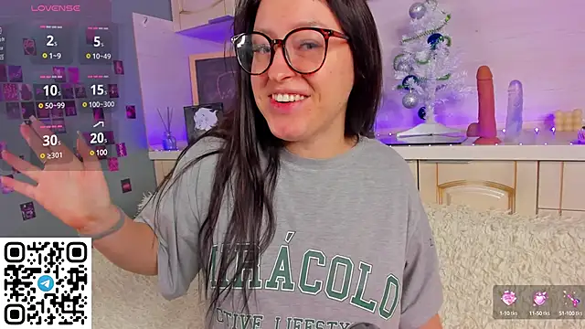 Snapshot of Kruela_Eva chatting on 01-03-25, 11:33 Kruela Eva online show from 01-03-25, 11:33