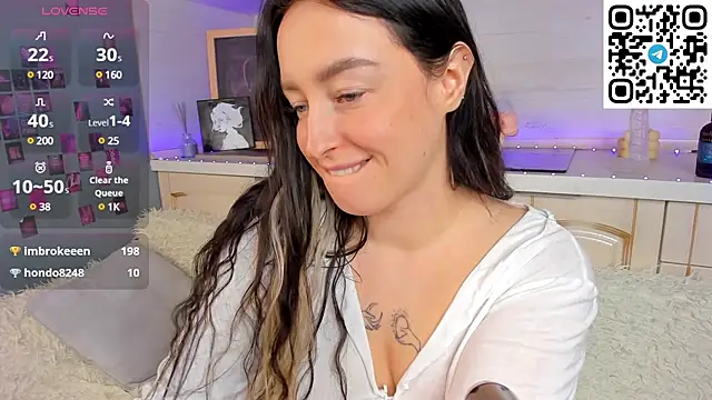 Snapshot of Kruela_Eva chatting on 02-22-25, 02:50 Kruela Eva online show from 02-22-25, 02:50