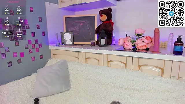 Snapshot of Kruela_Eva chatting on 03-05-25, 11:38 Kruela Eva online show from 03-05-25, 11:38