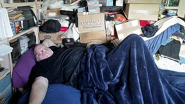 hadeszeuss2 online show from 03-06-26, 03:19