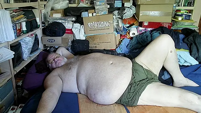 hadeszeuss2 online show from 06-12-26, 03:00