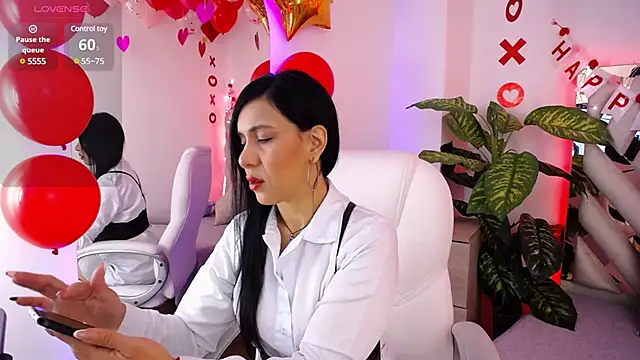 Camille jhonson online show from 02-06-25, 10:26