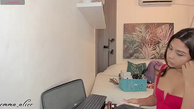 emma alice  online show from 09-18-25, 12:18