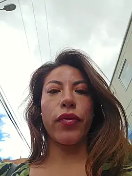 Karen San Miguel online show from 07-05-26, 07:43