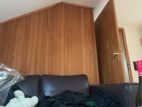 JeSuisUnTapin online show from 09-21-25, 09:22