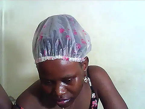 Snapshot of Sexyhotgal22 chatting on 08-05-26, 09:28 Sexyhotgal22 online show from 08-05-26, 09:28