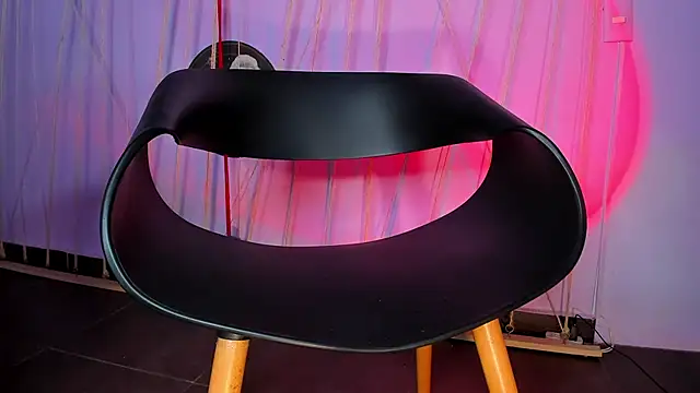 MrShaggy online show from 02-06-25, 04:03