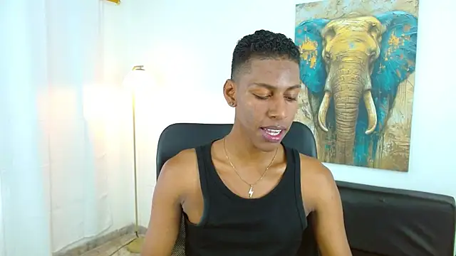 Snapshot of maiki18_ chatting on 11-13-25, 08:52 maiki18 online show from 11-13-25, 08:52