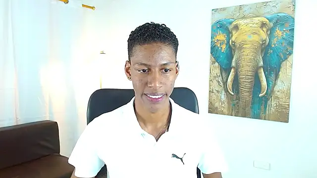 Snapshot of maiki18_ chatting on 12-04-25, 08:50 maiki18 online show from 12-04-25, 08:50