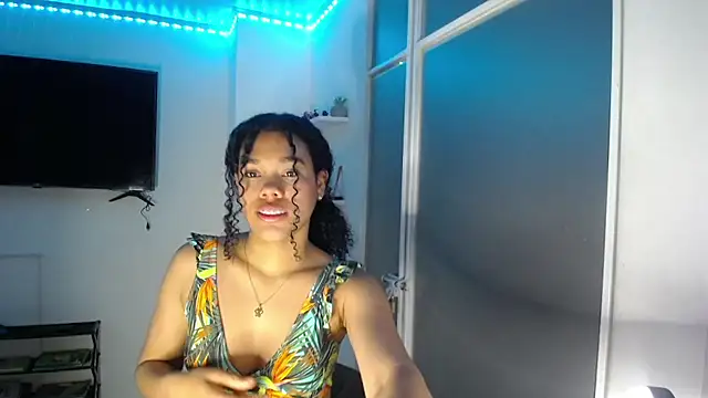 Snapshot of Dena_k_ chatting on 12-03-24, 10:17 Dena k  online show from 12-03-24, 10:17