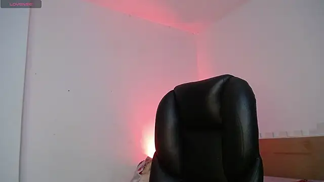 keelly richaardson1 online show from 01-17-25, 04:06