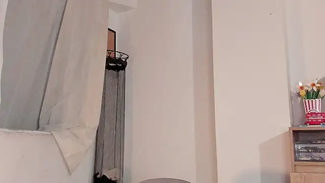 uglycoyote18 online show from 12-03-24, 03:30