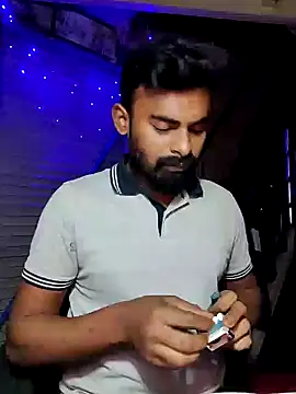 Snapshot of rayhan085 chatting on 01-08-25, 02:46 rayhan085 online show from 01-08-25, 02:46