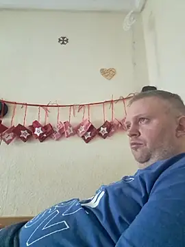 Snapshot of ShyBoy1982 chatting on 02-17-25, 03:42 ShyBoy1982 online show from 02-17-25, 03:42