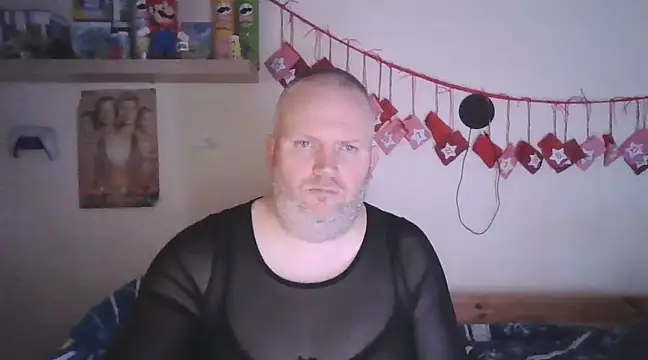 Snapshot of ShyBoy1982 chatting on 02-23-25, 04:39 ShyBoy1982 online show from 02-23-25, 04:39