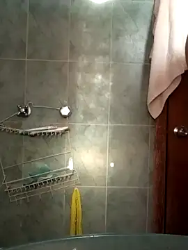 Snapshot of jperezofficial1 chatting on 12-09-24, 02:06 jperezofficial1 online show from 12-09-24, 02:06