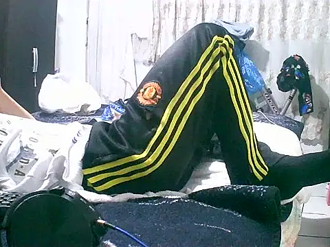 Snapshot of jperezofficial1 chatting on 09-16-25, 07:42 jperezofficial1 online show from 09-16-25, 07:42