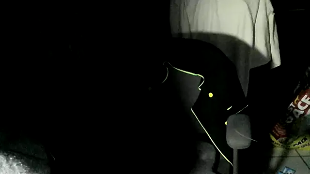 Snapshot of jperezofficial1 chatting on 10-29-25, 07:21 jperezofficial1 online show from 10-29-25, 07:21