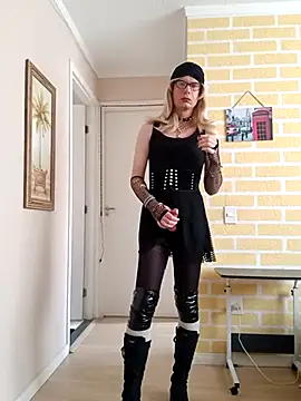 Snapshot of cdzinhasusan chatting on 10-04-25, 05:00 cdzinhasusan online show from 10-04-25, 05:00