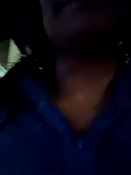 Snapshot of Leslly_ chatting on 01-04-25, 09:32 Leslly online show from 01-04-25, 09:32