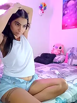 Snapshot of Leslly_ chatting on 03-01-25, 03:21 Leslly online show from 03-01-25, 03:21