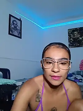 Leslly  online show from 06-10-26, 10:14